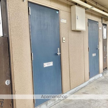 メゾンさつき[1R/18.48m2]のエントランス3