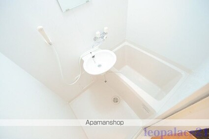 レオパレスβ[1K/19.87m2]のバス