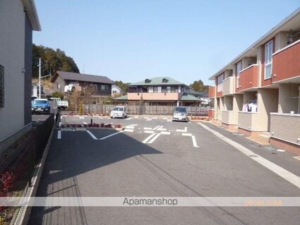 ｔｉｅｓ　ｔｅｎｐｏｉｎｔ[2LDK/57.21m2]の駐車場