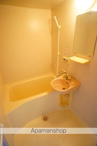 リバーサイド100の内装写真