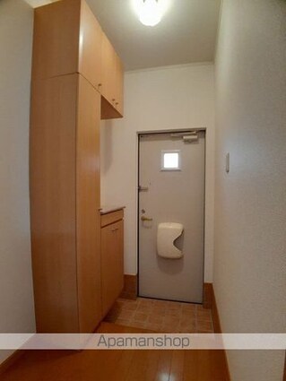 和歌山県和歌山市島[1LDK/46.49m2]の玄関
