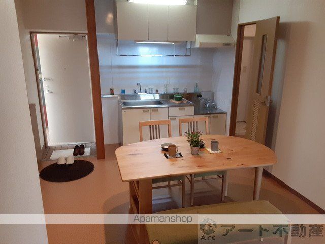 グランアルブル山越Ⅲ[2LDK/45.36m2]のリビング・居間