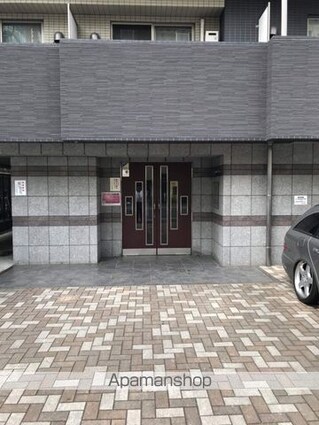 ステージファースト新中野[1LDK/42.25m2]のエントランス