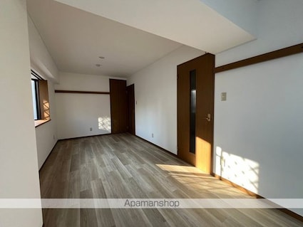 グラシアス道後[3LDK/79.68m2]の内装1