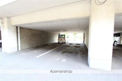 香川県高松市木太町[4LDK/70.01m2]の共用部3