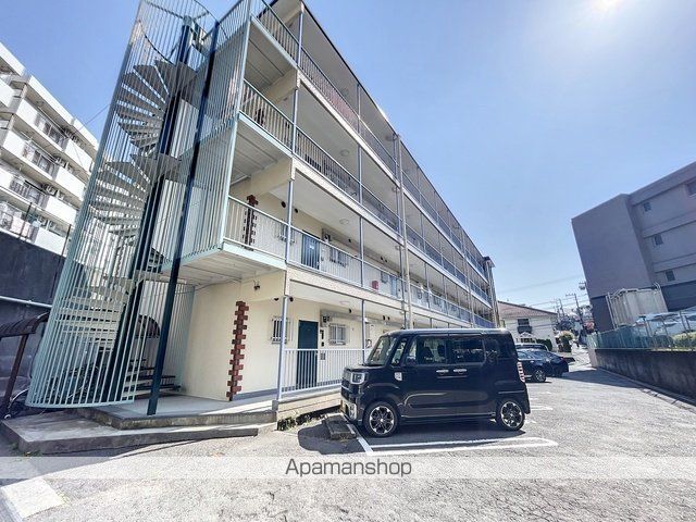 グリーンヒル藤が丘D棟の外観写真