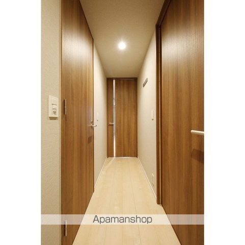 LIBR GRANT 西新宿EASTの内装写真