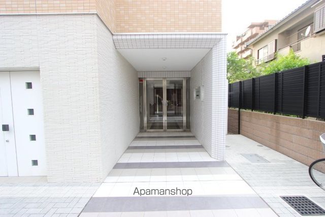 SーFORT本八幡MAIRIEの玄関写真