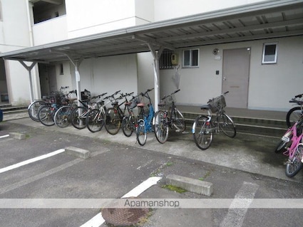 アーバンハイツ河原町[2LDK/48.33m2]の共用部1