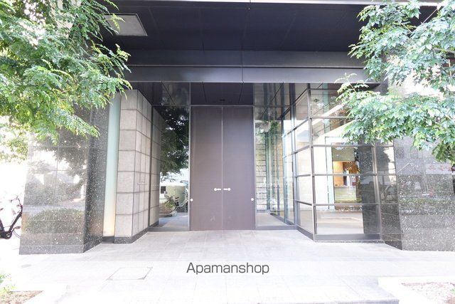 パークハビオ渋谷本町レジデンスの玄関写真