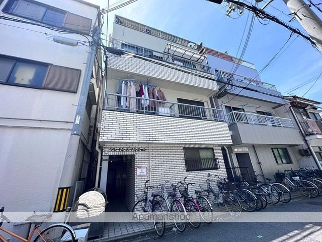 クレインズマンションの外観写真