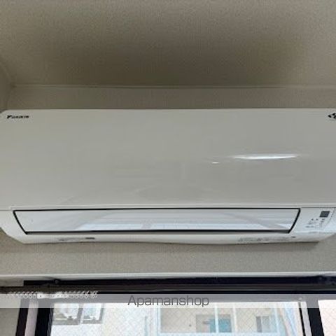 アンプルール新屋敷の内装写真
