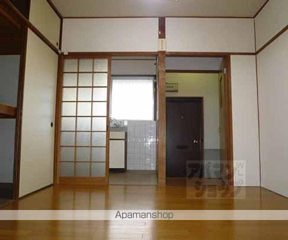 イースト東福寺の内装写真