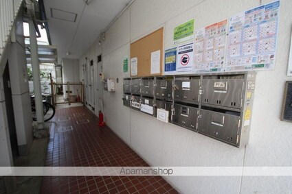 トリヴァンベール豊中[1R/18m2]のロビー