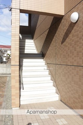 オリオン・セトル[1K/30m2]のエントランス