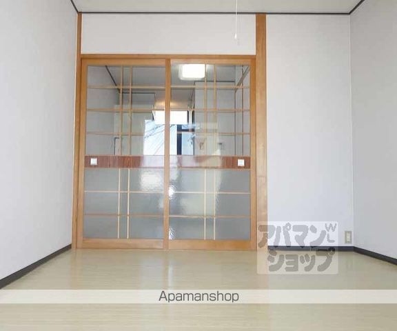 マンションELLA490の内装写真