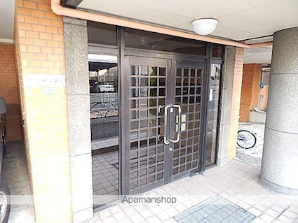 東京都立川市羽衣町２丁目[2DK/43.72m2]のエントランス