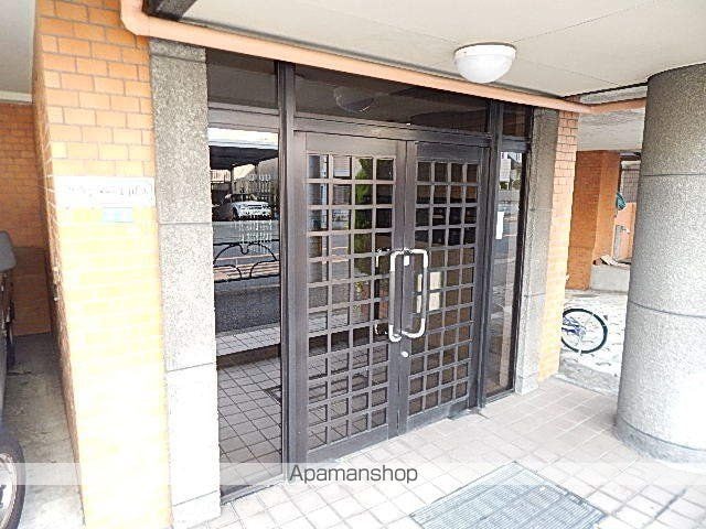 東京都立川市羽衣町２丁目[2DK/43.72m2]のエントランス