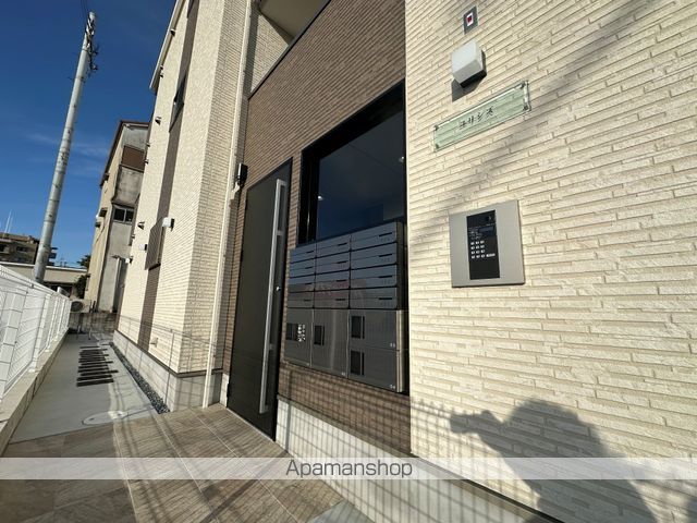 ユリシズの玄関写真