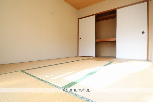 タワーズ黒崎A棟の内装写真