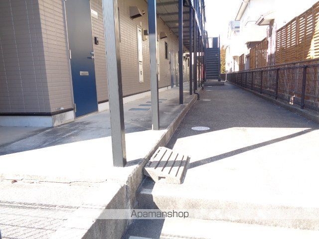 スカイメゾンIの玄関写真