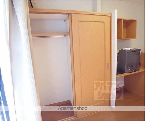 レオパレス安信町四九番地の内装写真