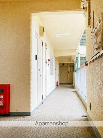 パ-クアベニュ-の玄関写真