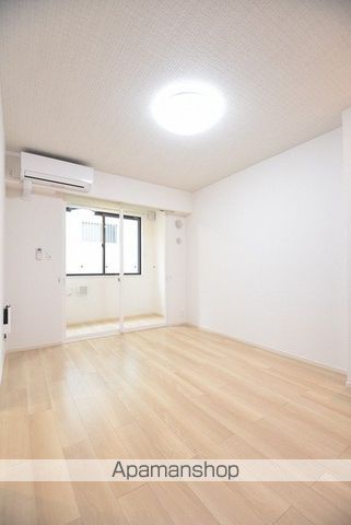 ジャン ノーブル Mの内装写真