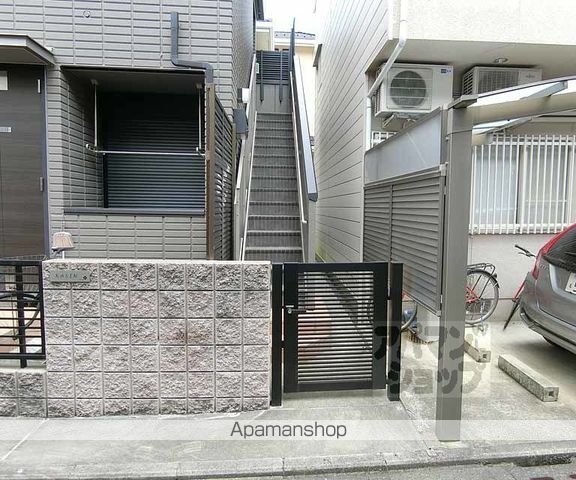 KASINの玄関写真