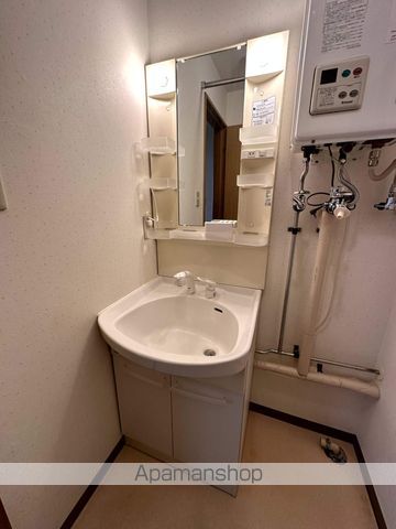 イーストヒルズBの内装写真