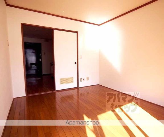 橋西2丁目マンションの内装写真