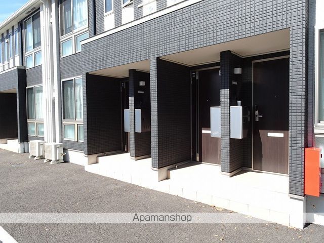 アインタウゼントの玄関写真