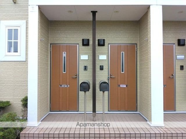 ベルフラワーの玄関写真