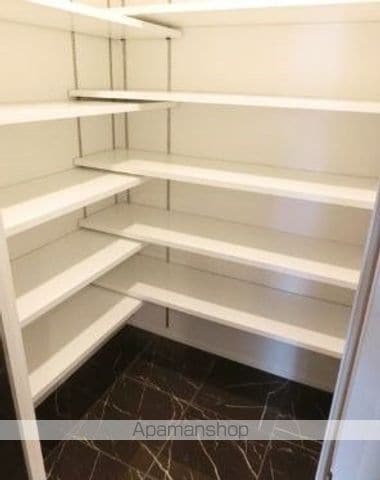 PASEO上野御徒町の内装写真