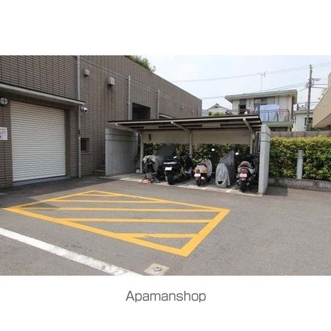 コンフォリア下北沢の外観写真