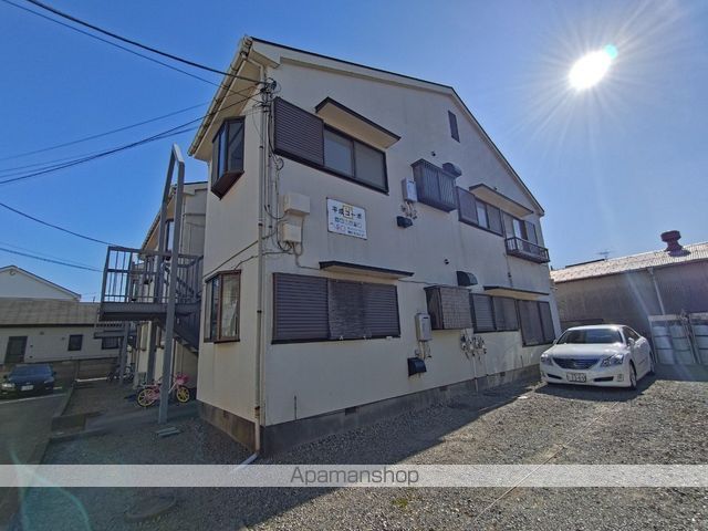 平成コーポの外観写真