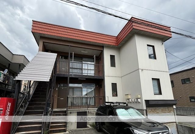 ハイツ金沢の外観写真