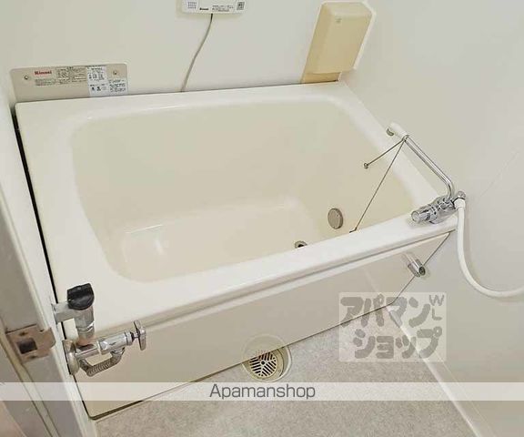深草西浦住宅の内装写真