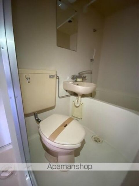 マリッチＦＵＫＵＯＫＡ[1DK/28.03m2]のトイレ