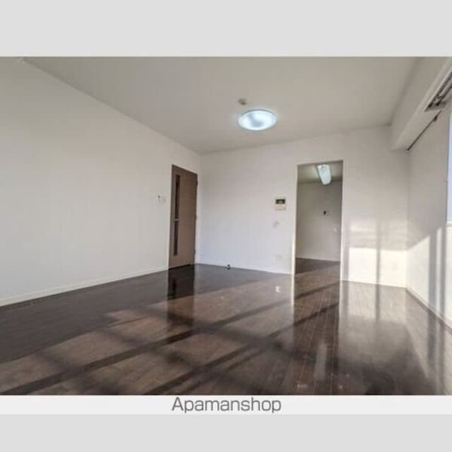 ガーデン板橋氷川町[2LDK/68.26m2]のリビング・居間2