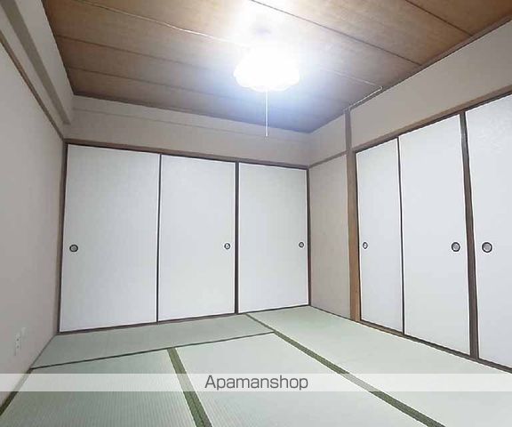 ロイヤルマンション下鴨の内装写真