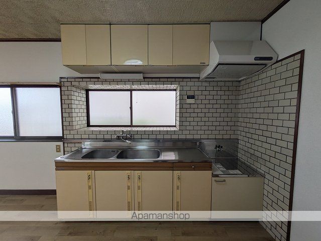 山陽本線 西条駅 徒歩15分 2階建 築45年の内装写真