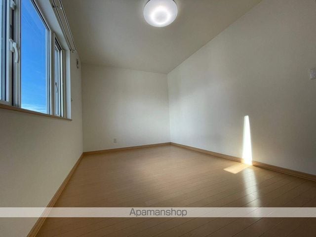 detached 北海道中川郡池田町字西二条４丁目6-1

地図を見る