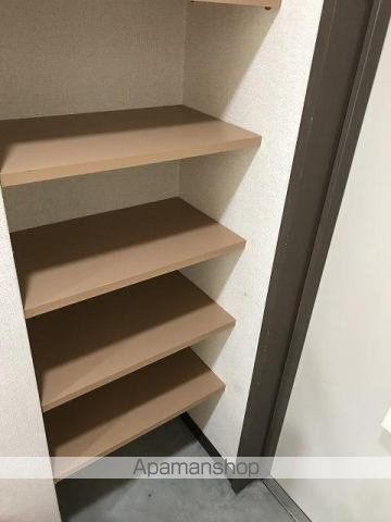 センチュリー丸島の内装写真