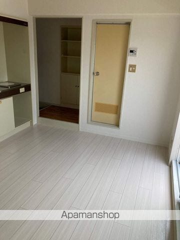 シャンブルド甲東園の内装写真