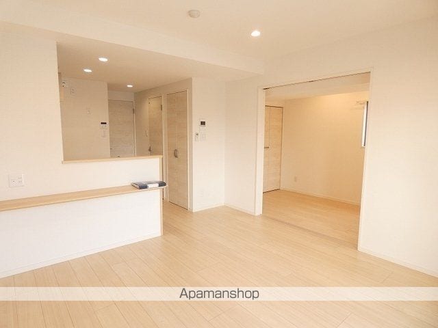 グランビルド to Uの内装写真