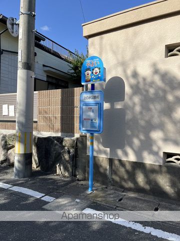 クレスコートの周辺写真