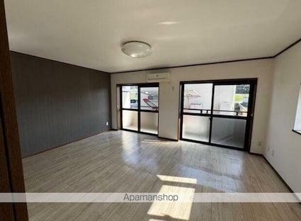 レイクサイド太田[1DK/42m2]のリビング・居間