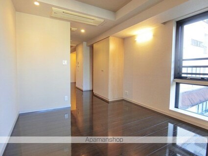 パークハビオ水天宮前[1R/40.73m2]のリビング・居間4