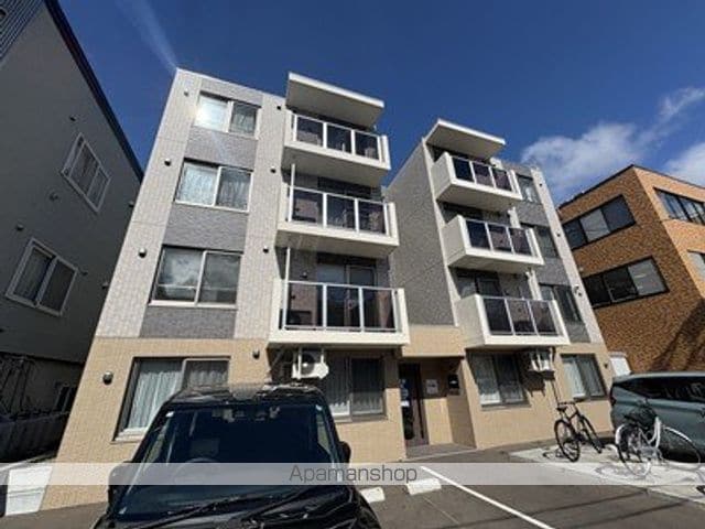 クラリス本郷通の外観写真